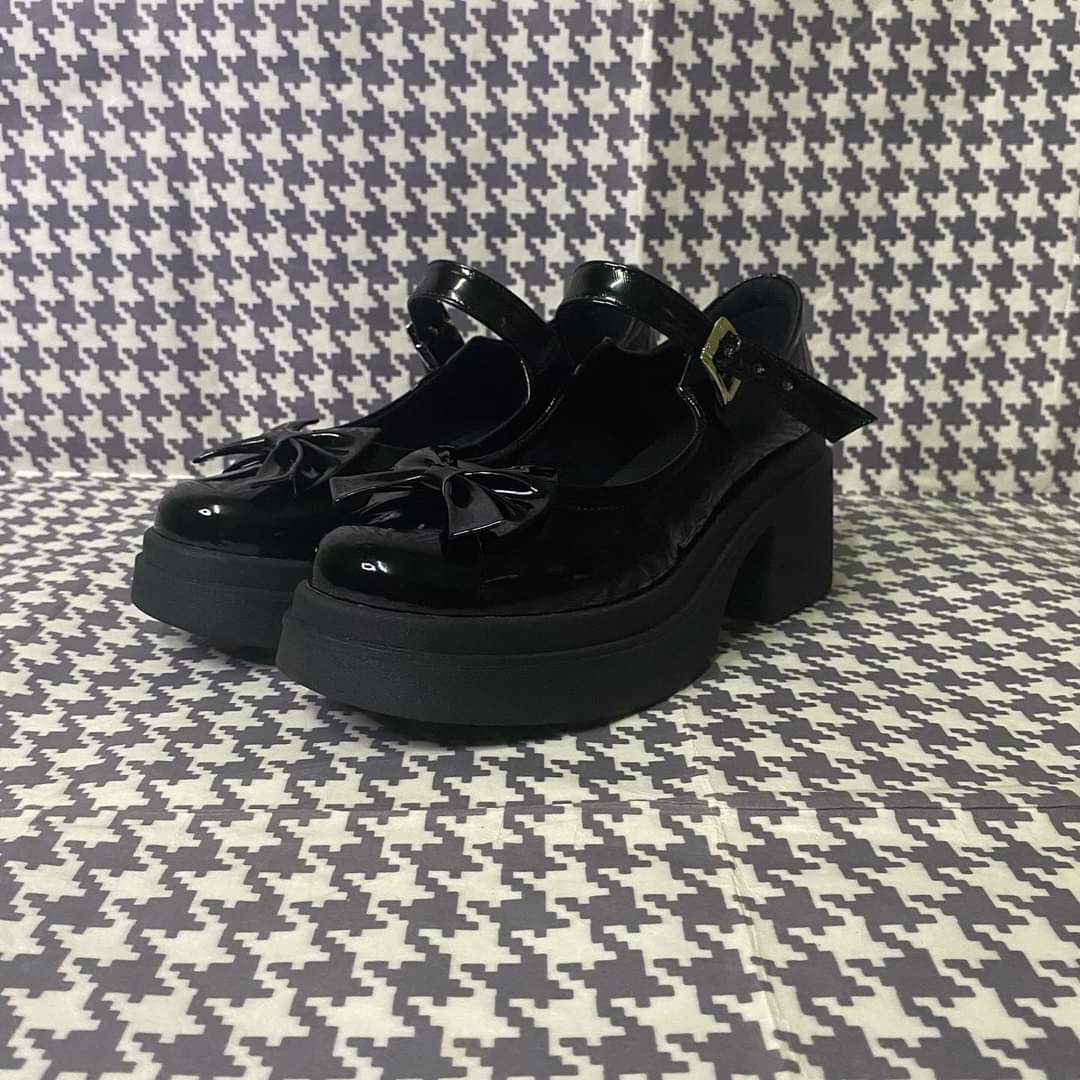 Coquette Negro Charol