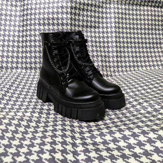 CombatsBoots Knigth