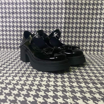 Coquette Negro Charol