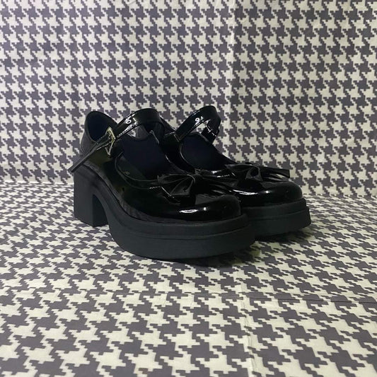 Coquette Negro Charol